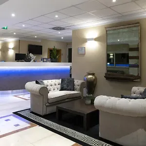 4* Hotel Bv Oly